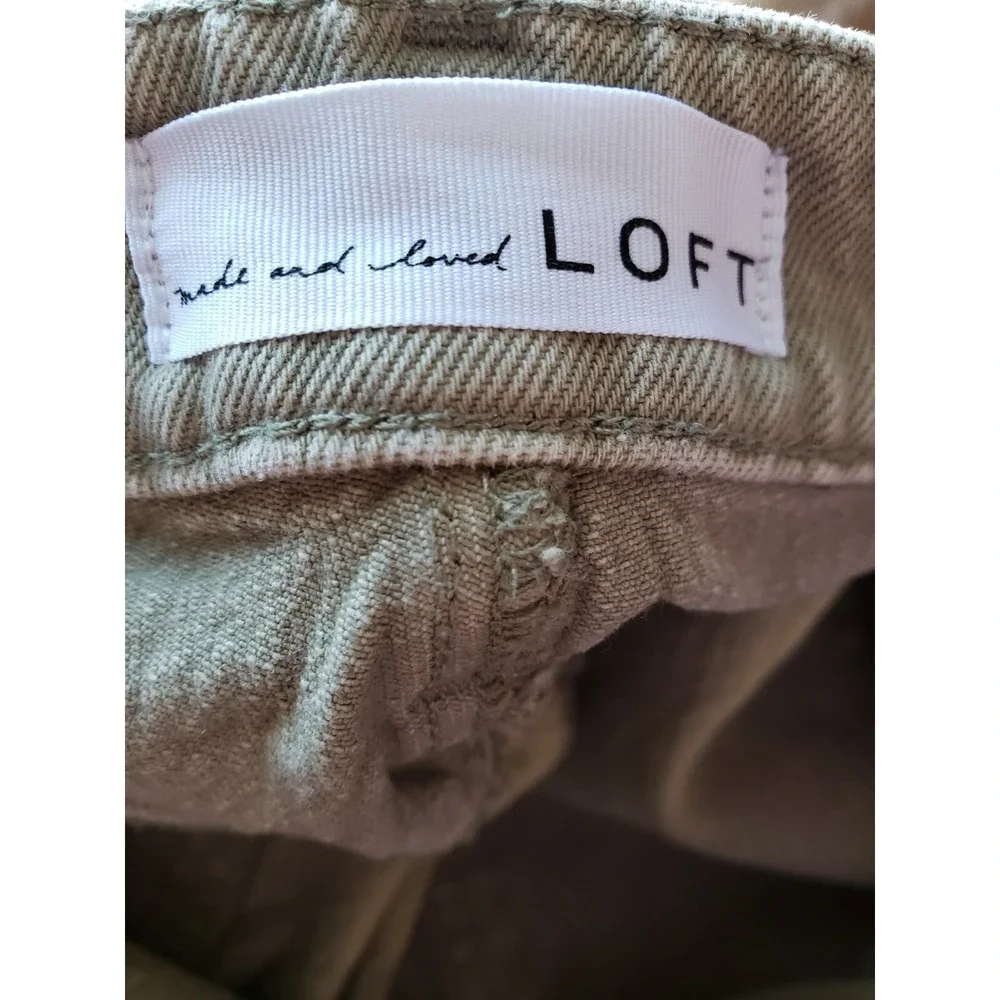 Loft The Straight Crop Jeans‎ Women SZ 12  High Rise Curvy Fit Leg Green Raw Hem